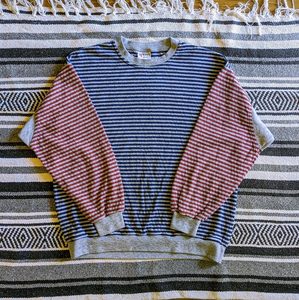 90s Vintage || Aileen Sportswear || Sweatshirt